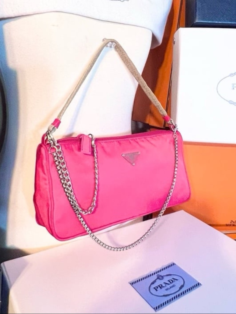 Prada⭐️🌸Hot Pink Nylon Shoulder Bag with Silver Chain!⭐️Offers always welcome! - Picture 2 of 9